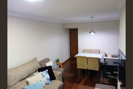 Apartamento à venda com 88m², 3 quartos e 1 vagaSala