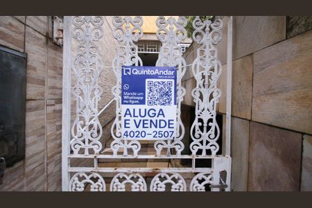 Apartamento à venda com 182m², 4 quartos e 2 vagasPlaquinha