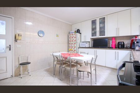 Apartamento à venda com 182m², 4 quartos e 2 vagasCozinha