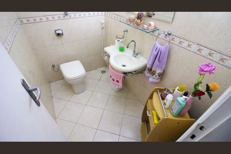 Apartamento à venda com 182m², 4 quartos e 2 vagasLavabo