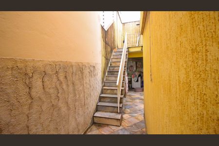 Apartamento à venda com 182m², 4 quartos e 2 vagasEscada