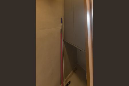 Apartamento à venda com 68m², 1 quarto e 2 vagasCozinha e Área de Serviço