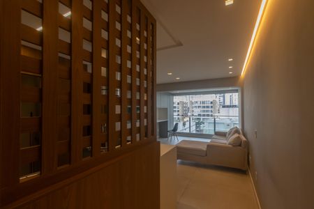 Apartamento à venda com 68m², 1 quarto e 2 vagasSala