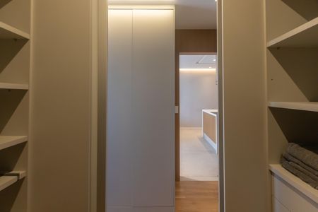 Apartamento à venda com 68m², 1 quarto e 2 vagasQuarto Suíte