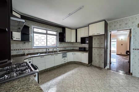 Casa à venda com 565m², 3 quartos e 6 vagasCozinha