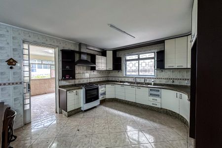 Casa à venda com 565m², 3 quartos e 6 vagasCozinha