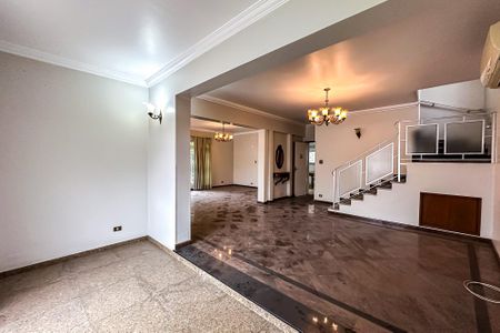 Casa à venda com 565m², 3 quartos e 6 vagasSala 