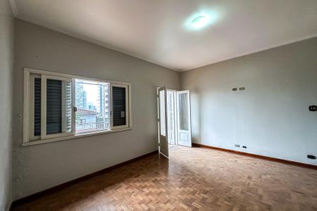 Casa à venda com 565m², 3 quartos e 6 vagasQuarto 1