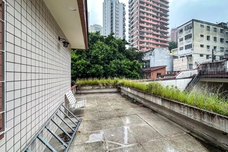 Casa à venda com 565m², 3 quartos e 6 vagasVaranda do Quarto 3