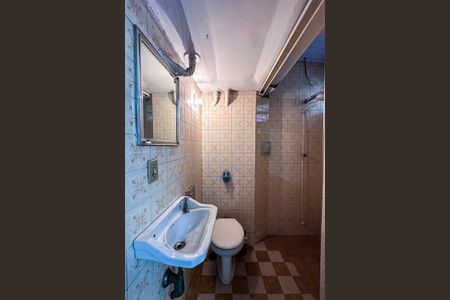 Casa à venda com 565m², 3 quartos e 6 vagasBanheiro do Salão de Festas