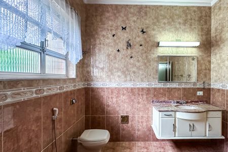 Casa à venda com 565m², 3 quartos e 6 vagasBanheiro 1