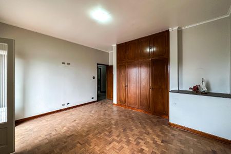 Casa à venda com 565m², 3 quartos e 6 vagasQuarto 1