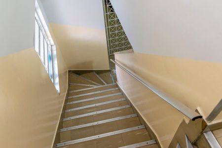 Apartamento à venda com 59m², 2 quartos e 2 vagasÁrea comum - Escadas