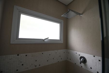 Casa de condomínio para alugar com 420m², 4 quartos e 4 vagasBanheiro Suíte