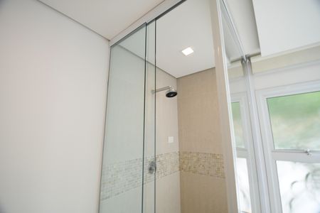 Casa de condomínio para alugar com 420m², 4 quartos e 4 vagasBanheiro Suíte