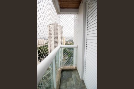 Apartamento para alugar com 110m², 3 quartos e 2 vagas Apartamento para alugar com 110m², 3 quartos e 2 vagasVaranda Suíte