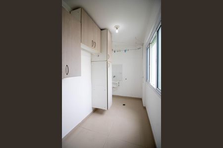 Apartamento para alugar com 110m², 3 quartos e 2 vagas Apartamento para alugar com 110m², 3 quartos e 2 vagasÁrea de Serviço