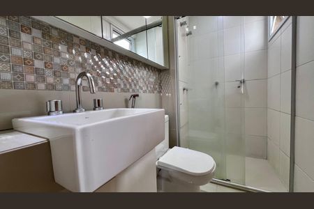 Apartamento à venda com 80m², 3 quartos e 2 vagasbanho