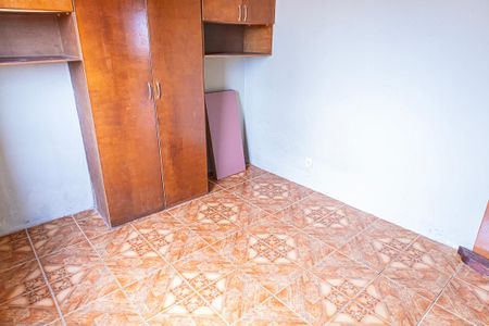 Casa à venda com 250m², 3 quartos e 3 vagas Casa à venda com 250m², 3 quartos e 3 vagasQuarto 2