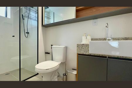 Studio à venda com 25m², 1 quarto e sem vaga Studio à venda com 25m², 1 quarto e sem vagaBanheiro