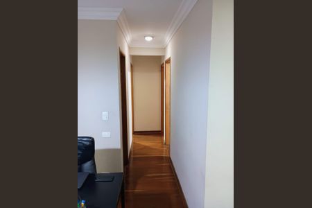 Corredor de apartamento à venda com 3 quartos, 88m² em Vila Carrão, São Paulo