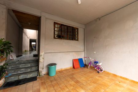 Garagem de casa para alugar com 3 quartos, 145m² em Jardim Regina Alice, Barueri