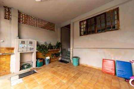 Garagem de casa para alugar com 3 quartos, 145m² em Jardim Regina Alice, Barueri