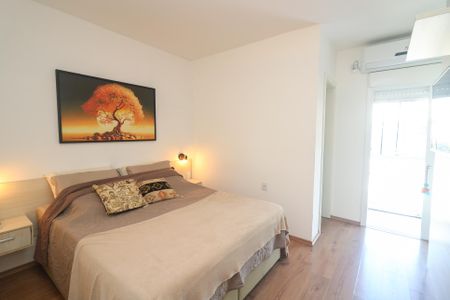 Casa à venda com 280m², 3 quartos e 3 vagasSuíte 1