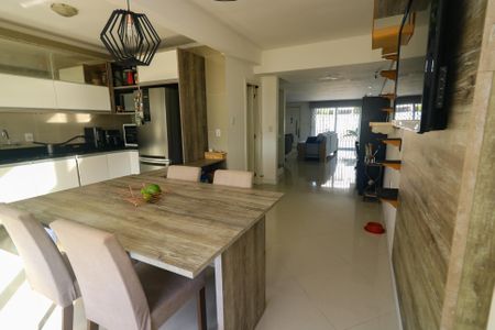 Sala de Jantar de casa à venda com 3 quartos, 280m² em Tristeza, Porto Alegre