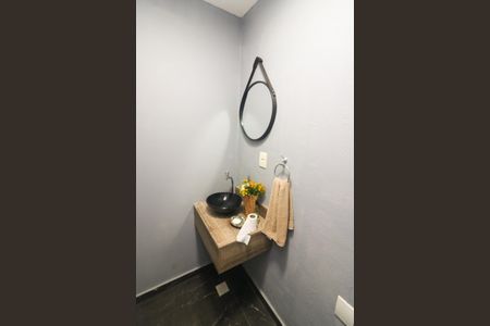Casa à venda com 280m², 3 quartos e 3 vagasLavabo 2
