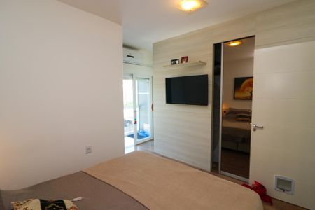Casa à venda com 280m², 3 quartos e 3 vagasSuíte 1