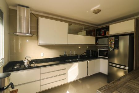 Casa à venda com 280m², 3 quartos e 3 vagasCozinha