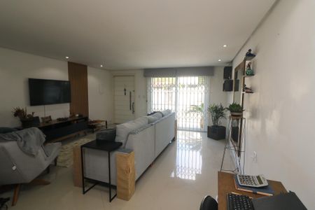 Casa à venda com 280m², 3 quartos e 3 vagasSala