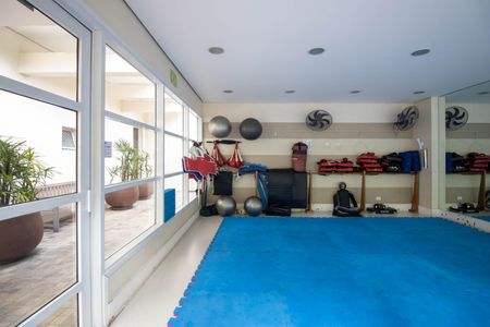 Apartamento à venda com 120m², 3 quartos e 2 vagas Apartamento à venda com 120m², 3 quartos e 2 vagasAcademia