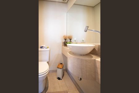 Apartamento à venda com 120m², 3 quartos e 2 vagas Apartamento à venda com 120m², 3 quartos e 2 vagasLavabo