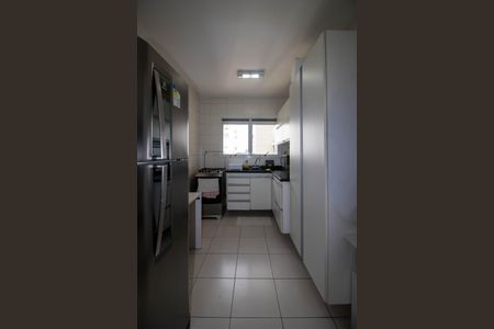 Apartamento à venda com 120m², 3 quartos e 2 vagas Apartamento à venda com 120m², 3 quartos e 2 vagasCozinha