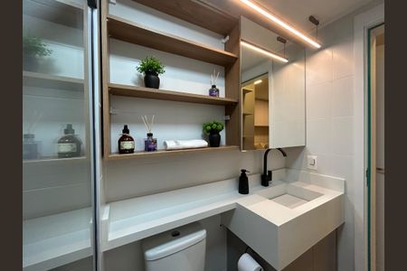 Apartamento para alugar com 69m², 2 quartos e 1 vagaBanheiro da Suíte