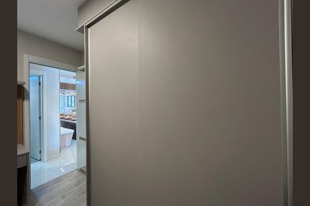 Apartamento para alugar com 69m², 2 quartos e 1 vagaQuarto 