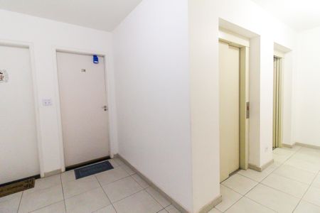 Apartamento para alugar com 51m², 2 quartos e 1 vagaHall