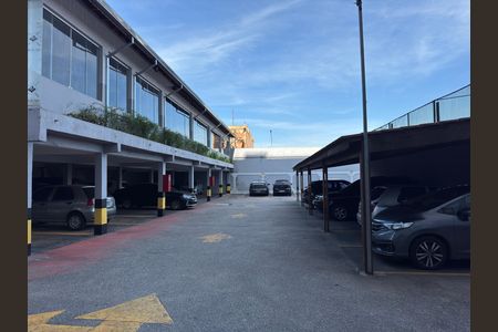 Apartamento à venda com 54m², 3 quartos e 1 vaga Apartamento à venda com 54m², 3 quartos e 1 vagaÁrea comum