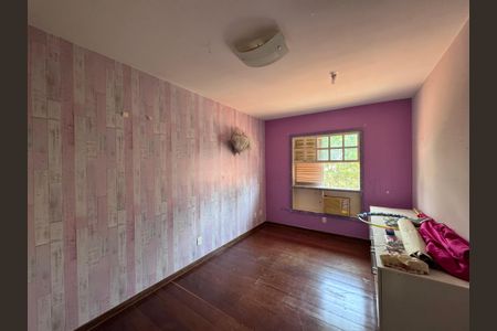 Casa de condomínio à venda com 460m², 5 quartos e 2 vagasQuarto