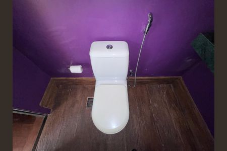 Casa de condomínio à venda com 460m², 5 quartos e 2 vagasSuite 3 - Lavabo