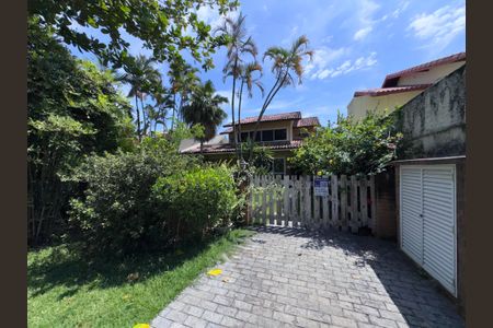 Casa de condomínio à venda com 460m², 5 quartos e 2 vagasFachada do Prédio