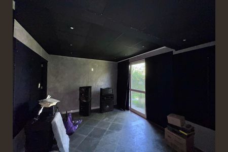 Casa de condomínio à venda com 460m², 5 quartos e 2 vagasSuite 3