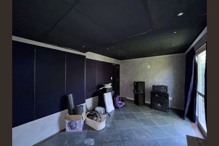 Casa de condomínio à venda com 460m², 5 quartos e 2 vagasSuite 3