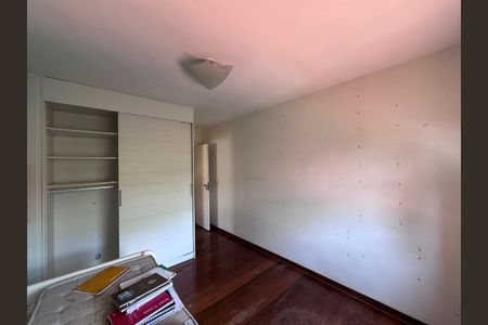 Casa de condomínio à venda com 460m², 5 quartos e 2 vagasSuite 1