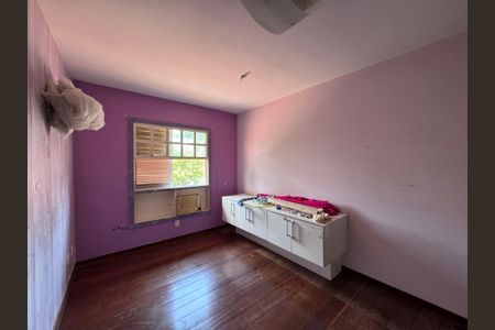 Casa de condomínio à venda com 460m², 5 quartos e 2 vagasQuarto