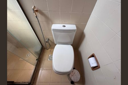 Casa de condomínio à venda com 460m², 5 quartos e 2 vagasSuite 1 - Banheiro