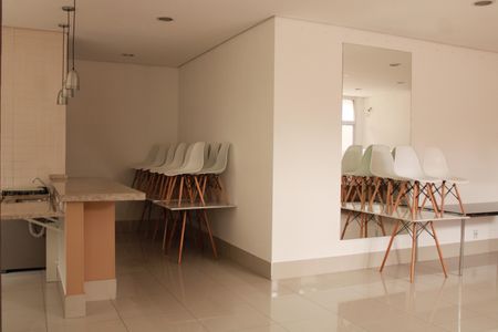 Apartamento à venda com 61m², 2 quartos e 1 vagaÁrea comum - Salão de festas
