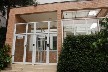 Apartamento à venda com 61m², 2 quartos e 1 vagaFachada